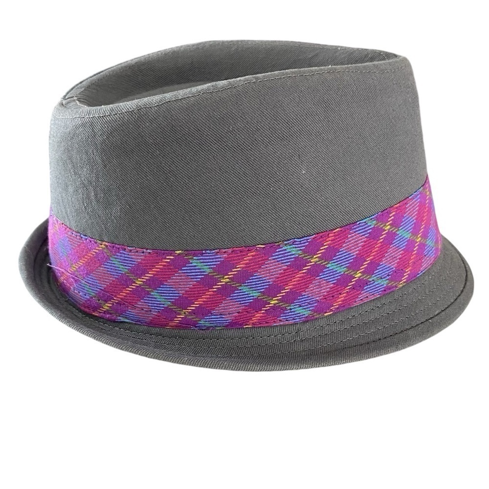 HELLO KITTY Fedora Grey Purple Pink Plaid Band White Hello Kitty Youth Size S/M - Picture 2 of 7